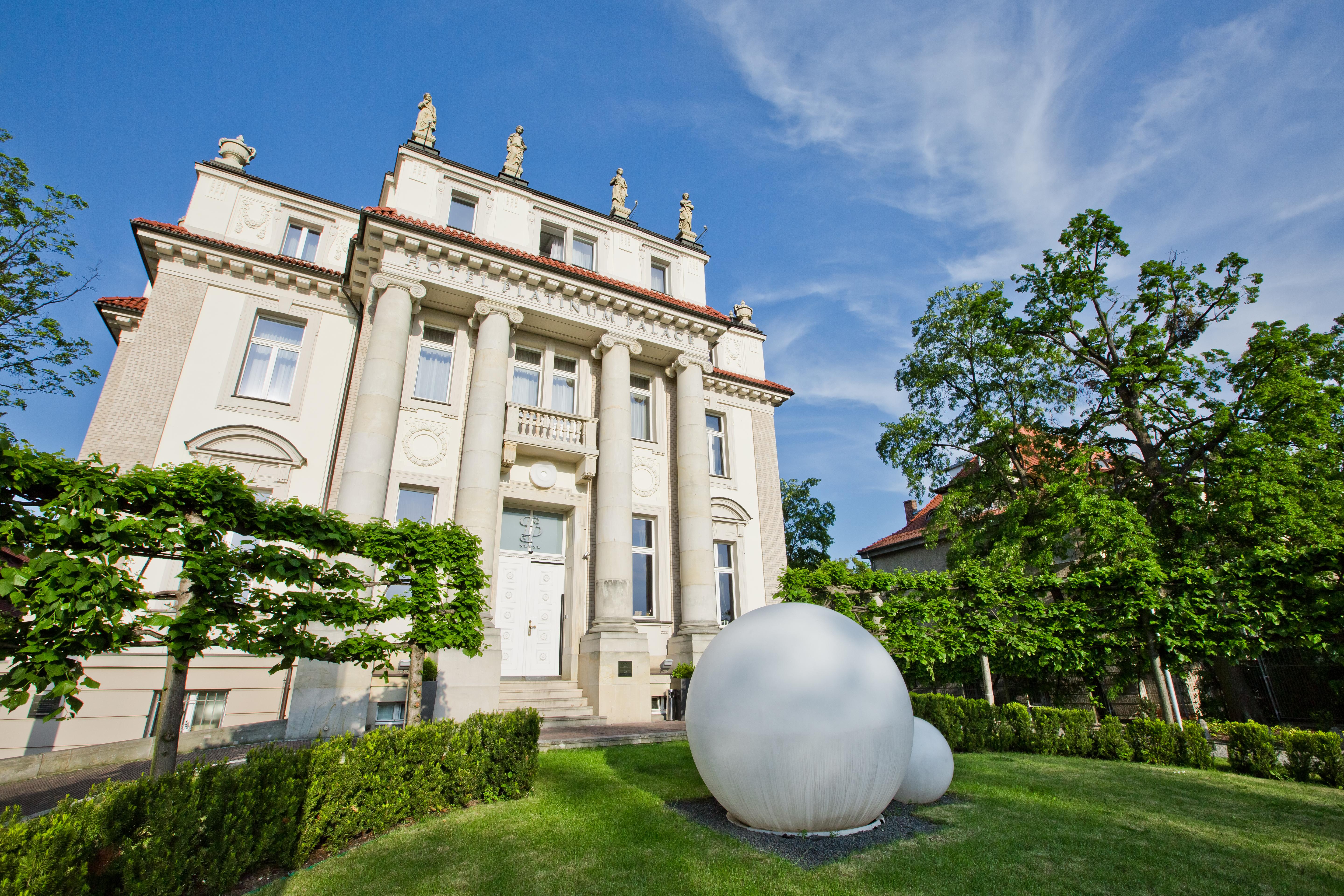 Platinum Palace Boutique Hotel & Spa Wrocław Exterior foto